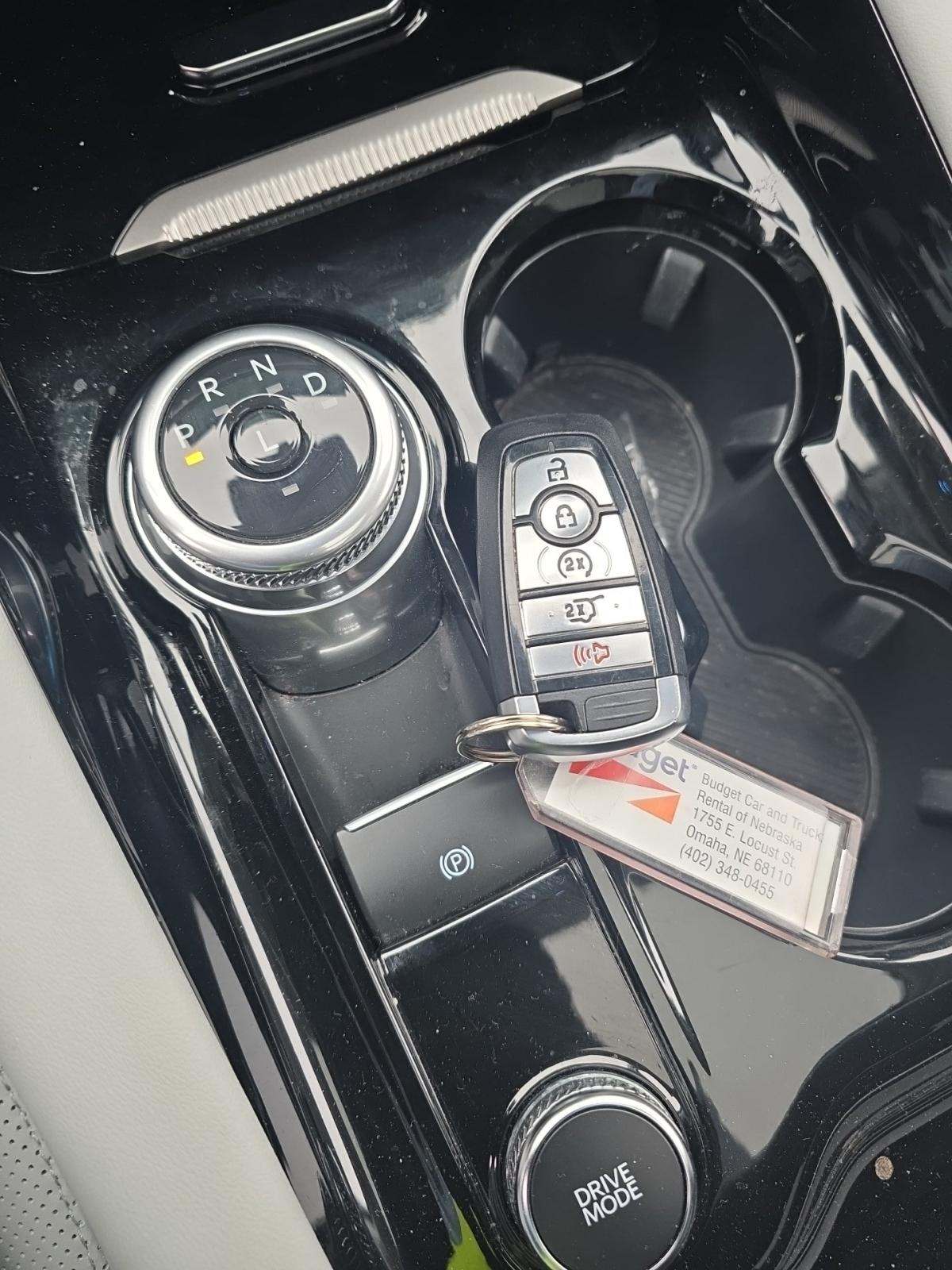 2025 Ford Explorer Platinum AWD