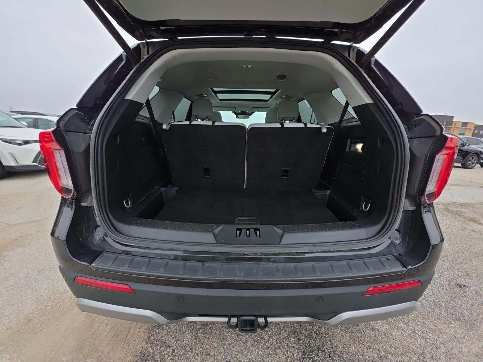 2025 Ford Explorer Platinum AWD