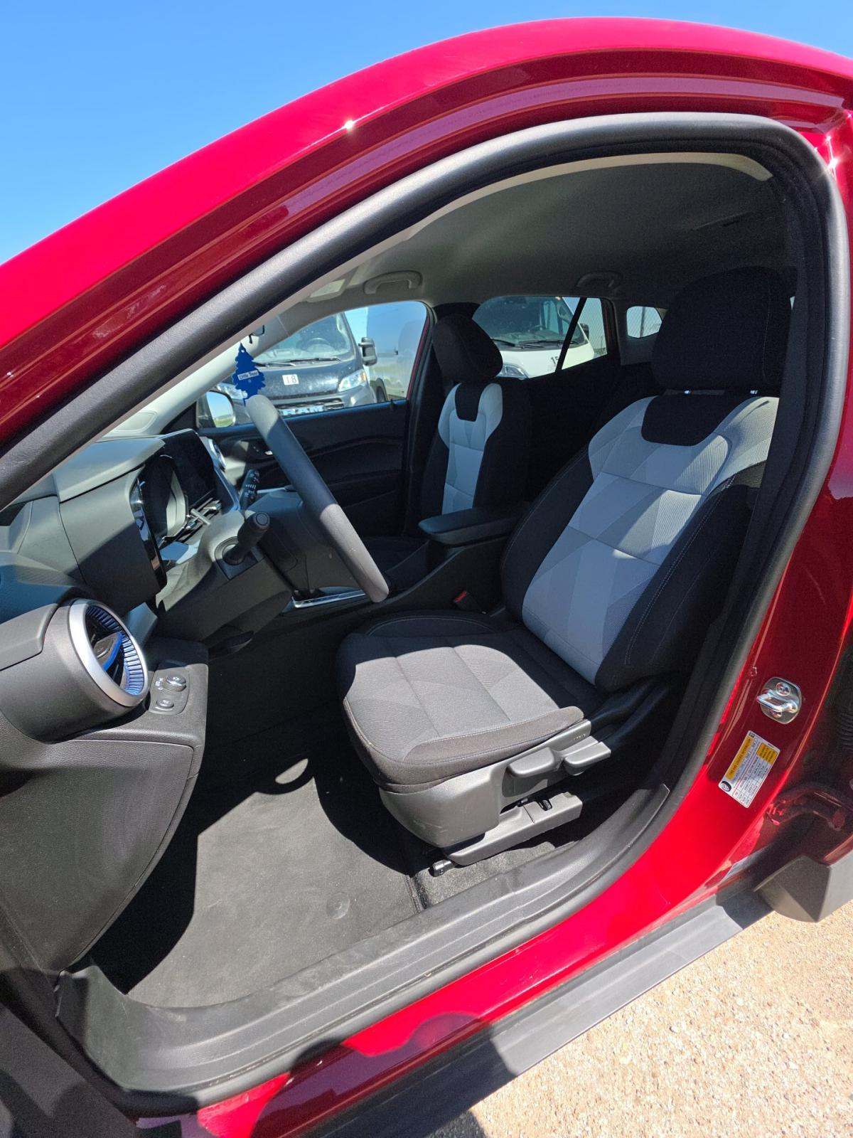 CHEVROLET TRAX - 2
