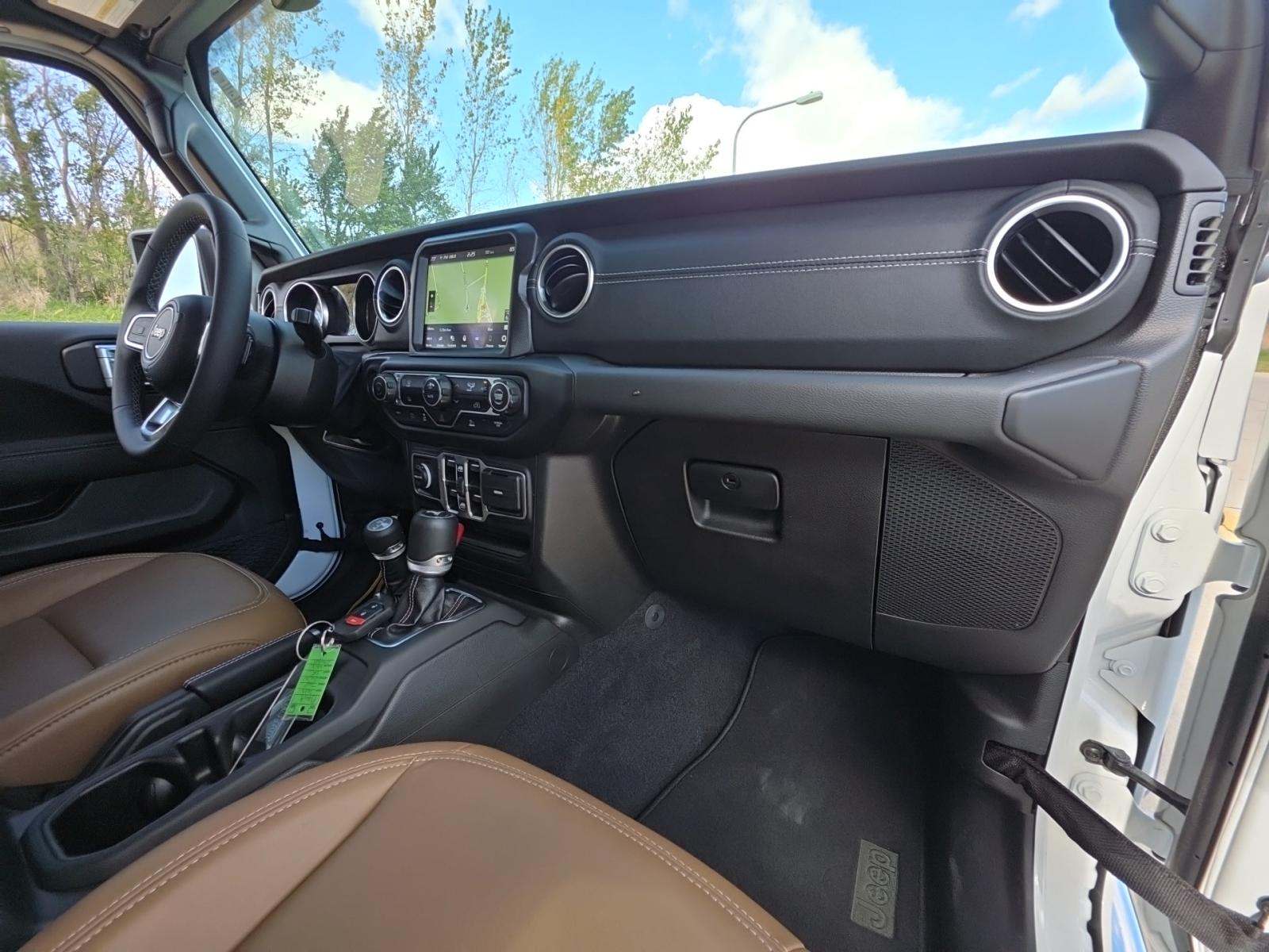 2023 Jeep Wrangler 4xe Sahara AWD