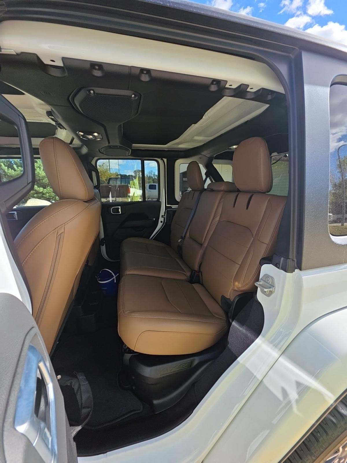 2023 Jeep Wrangler 4xe Sahara AWD