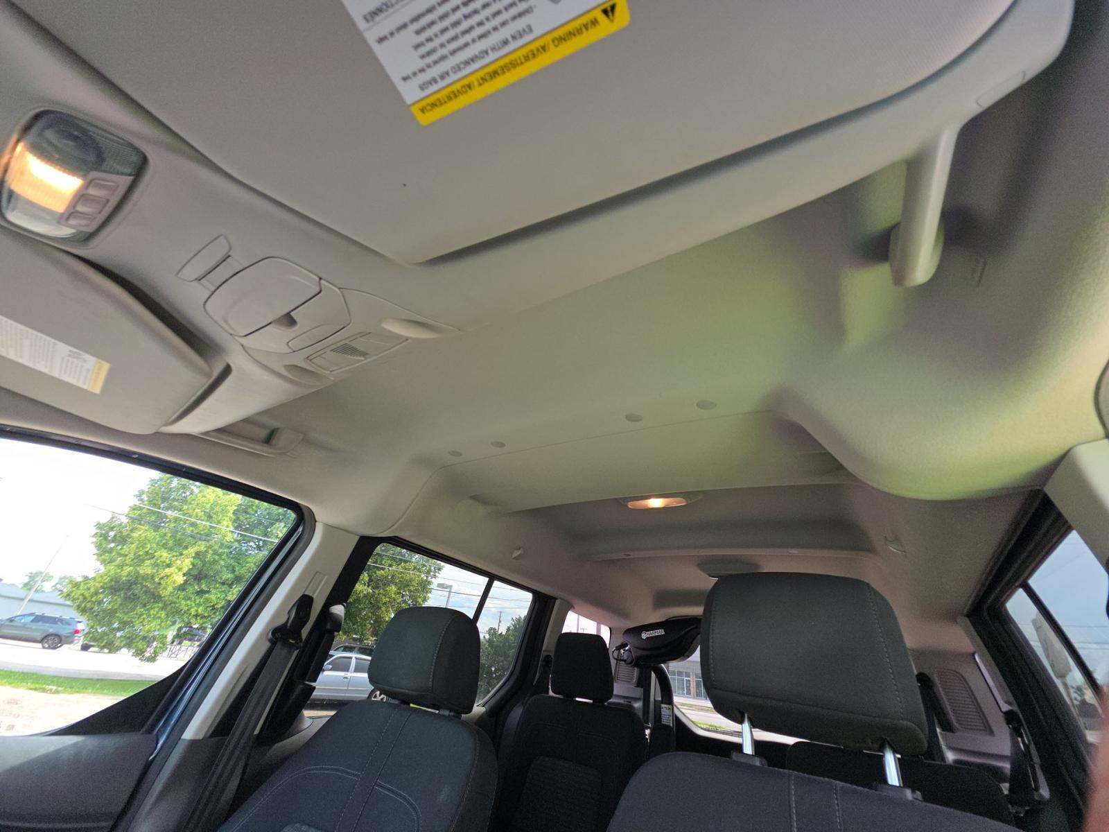 FORD TRANSIT CONNECT - 7