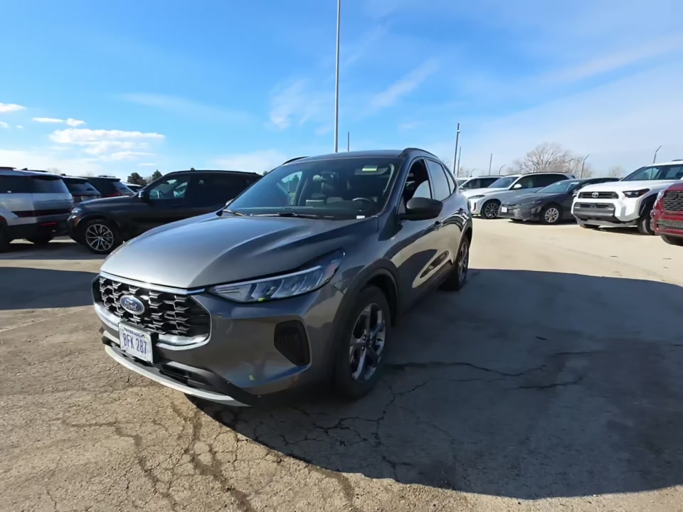 2025 Ford Escape ST-Line FWD