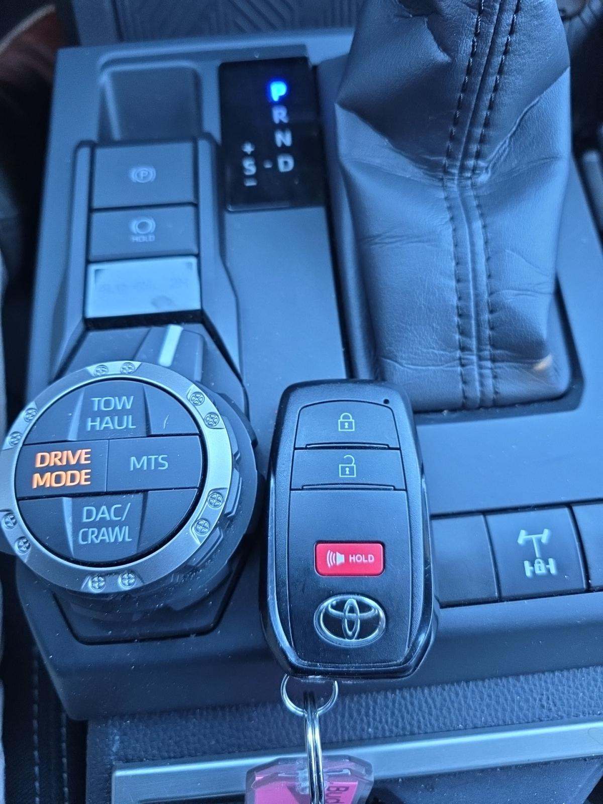 2025 Toyota Tacoma TRD Off-Road AWD