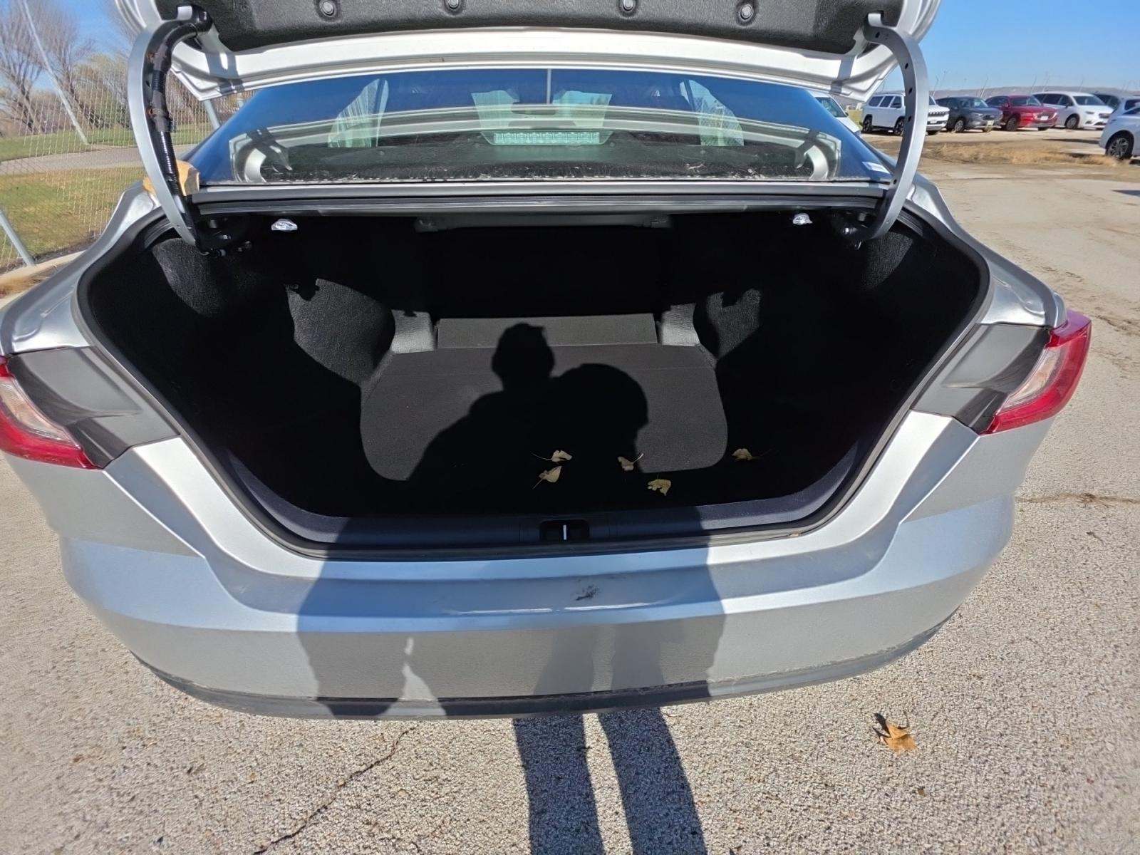 2025 Toyota Camry LE FWD