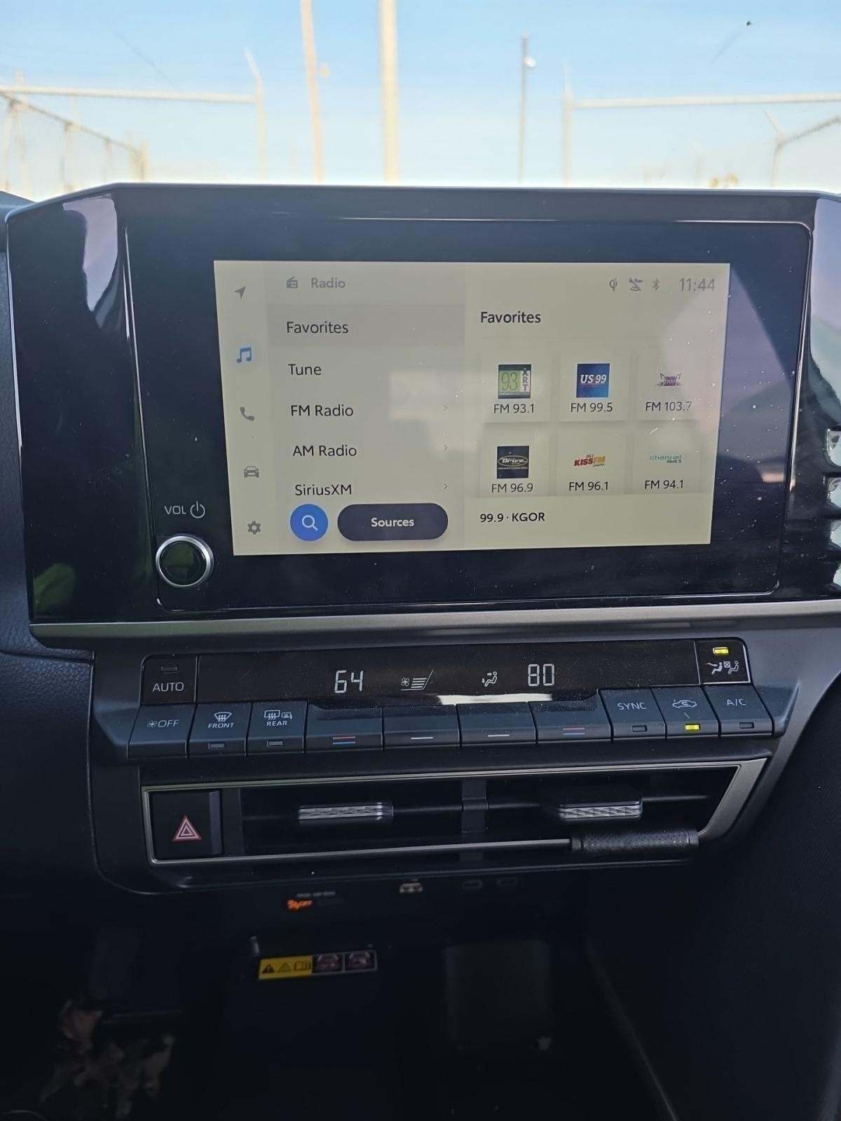 2025 Toyota Camry LE FWD