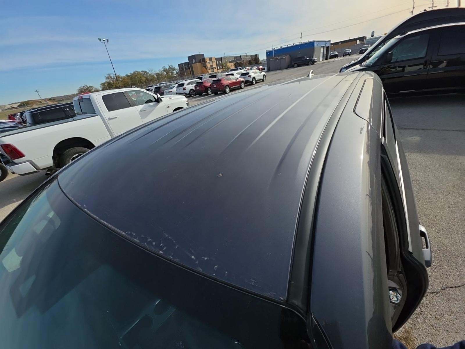 2025 Toyota Sienna LE FWD