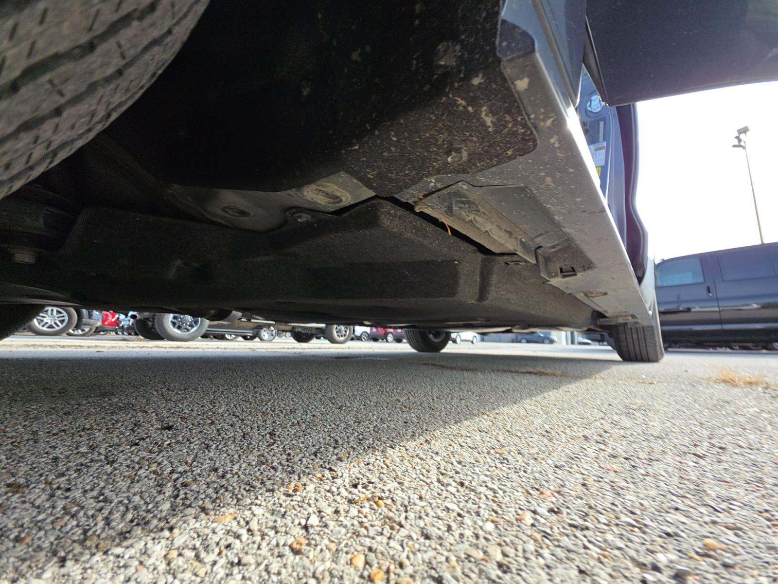 2025 Toyota Sienna LE FWD