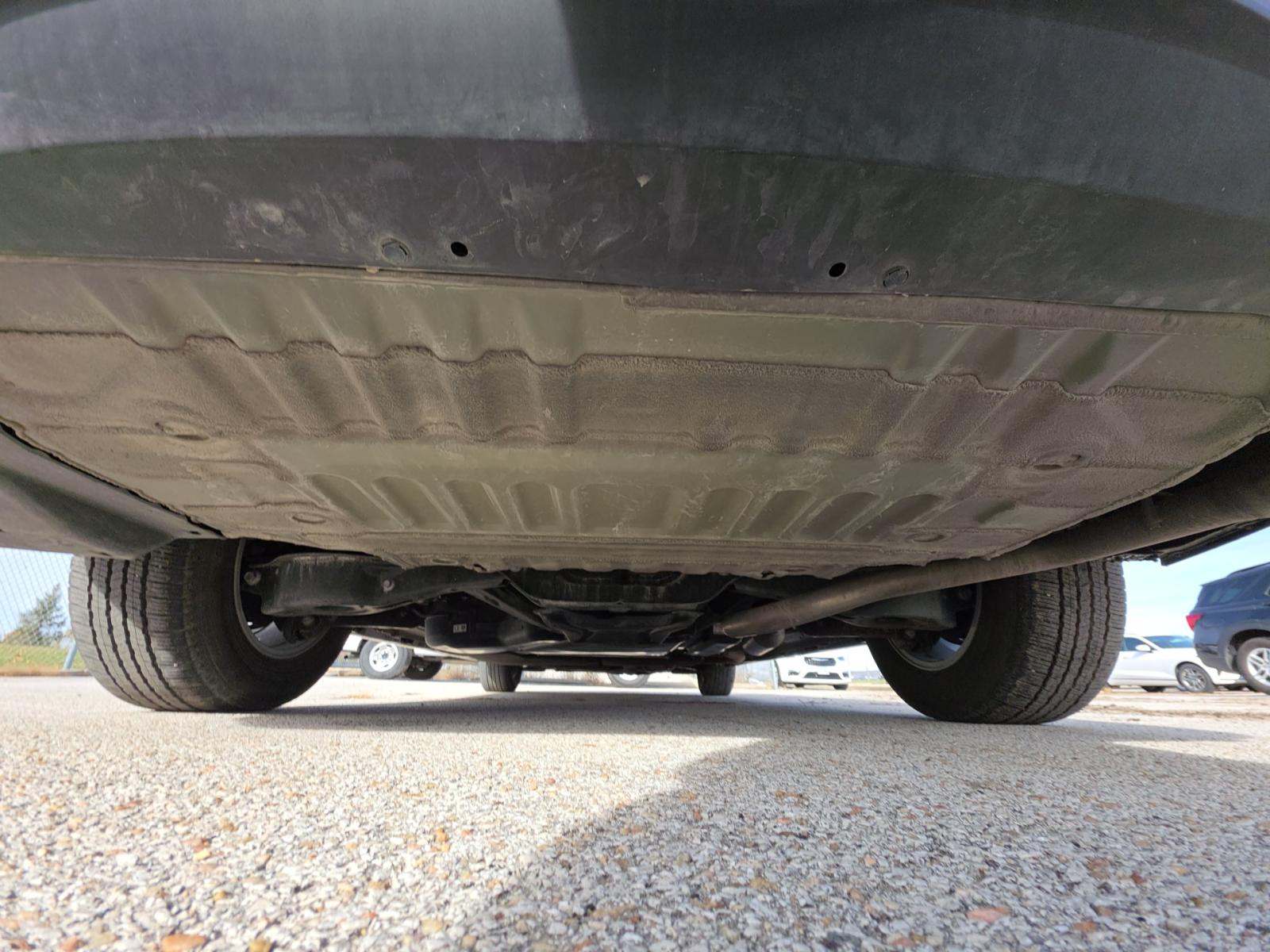 2025 Toyota Sienna LE FWD