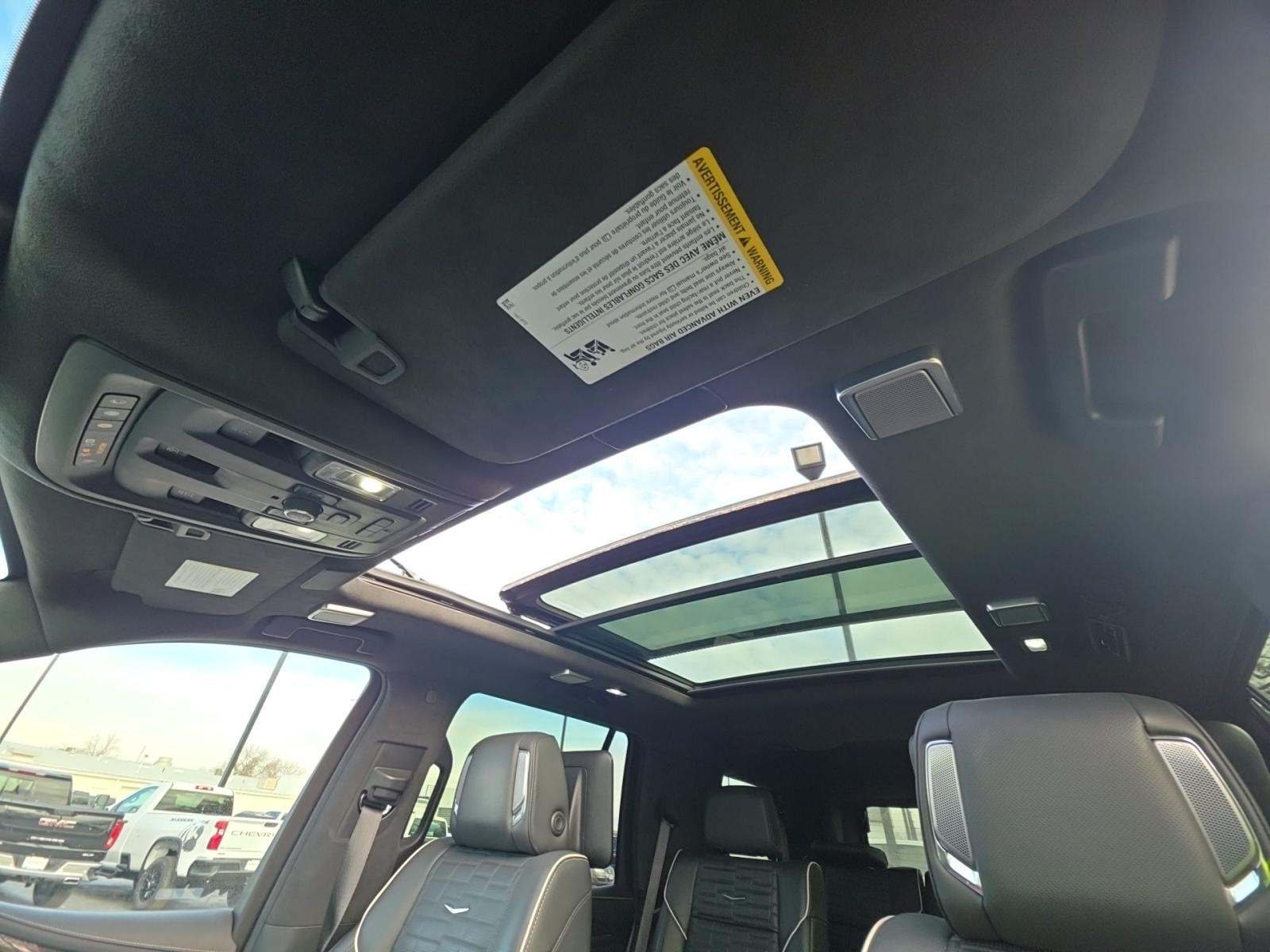 2023 Cadillac Escalade Sport Platinum AWD