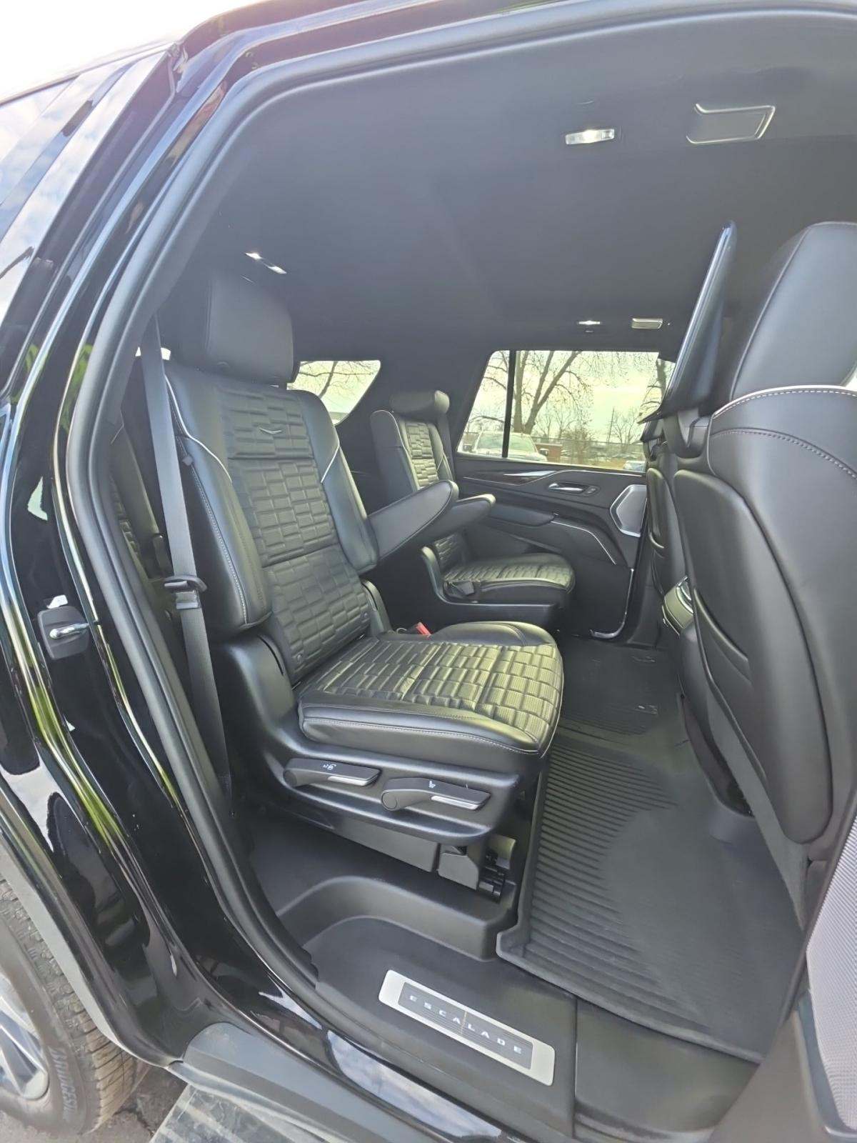 2023 Cadillac Escalade Sport Platinum AWD