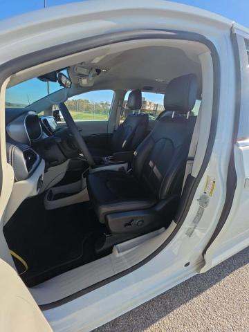 2024 Chrysler Pacifica Touring L FWD