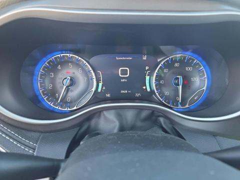 2024 Chrysler Pacifica Touring L FWD