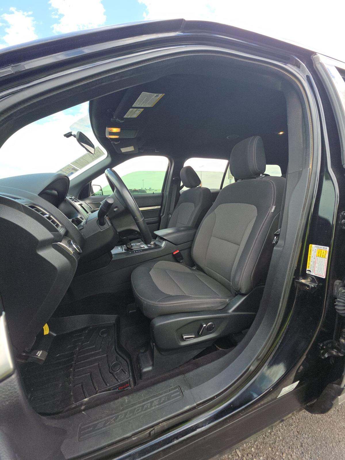 FORD EXPLORER - 2