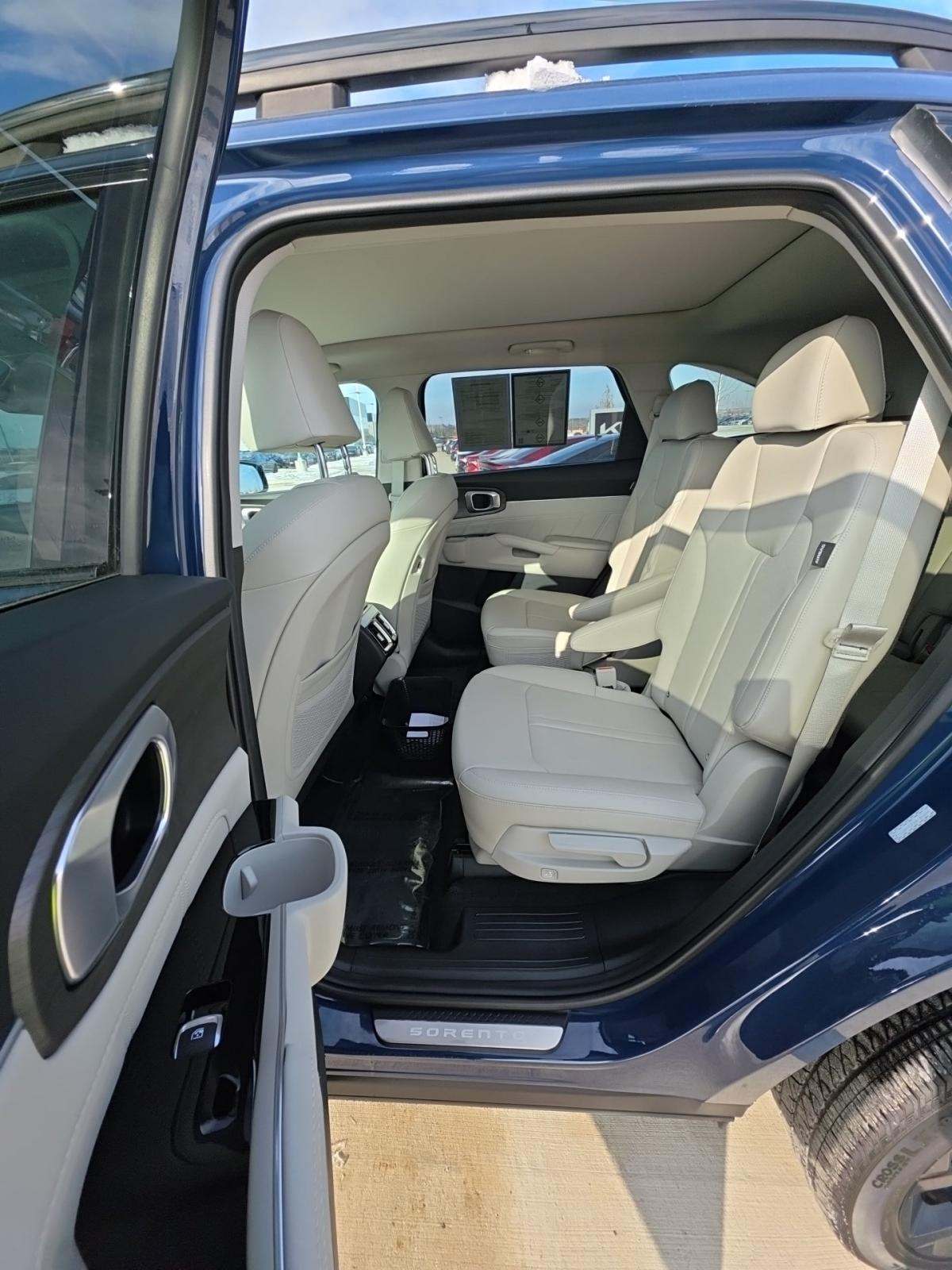 2025 Kia Sorento X-Line SX AWD