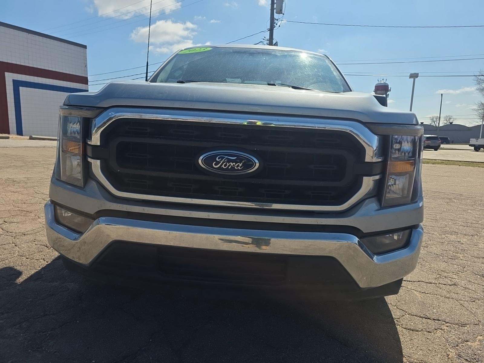 2023 Ford F-150 XLT RWD