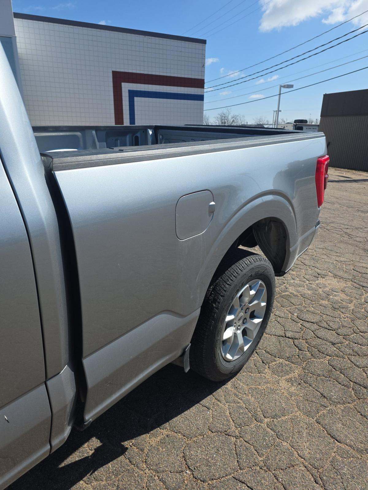 2023 Ford F-150 XLT RWD