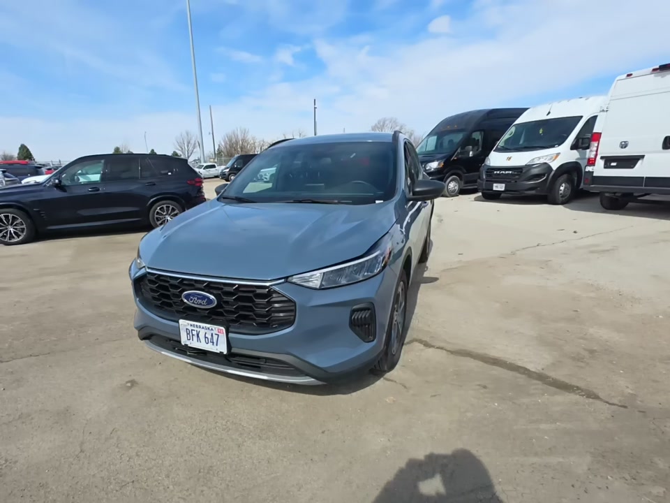 2025 Ford Escape ST-Line FWD