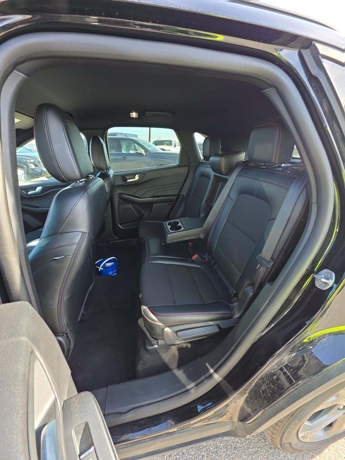 2025 Ford Escape ST-Line FWD