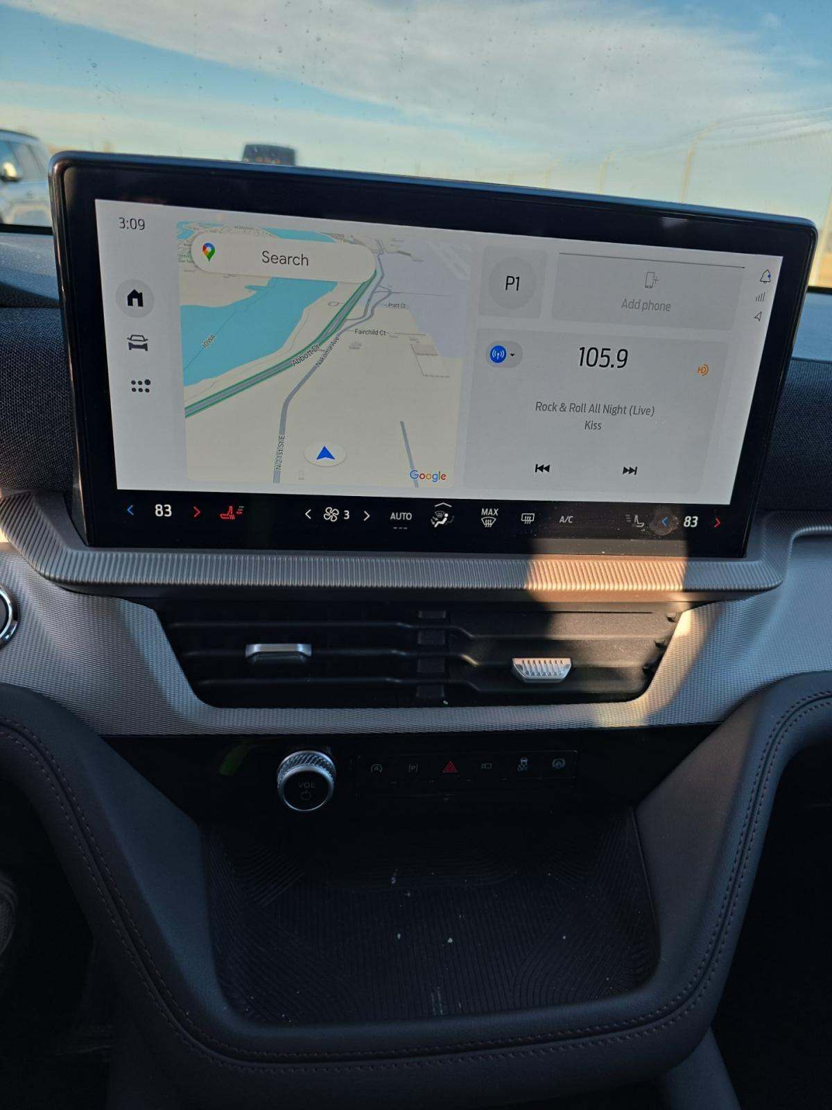 2025 Ford Explorer Active AWD