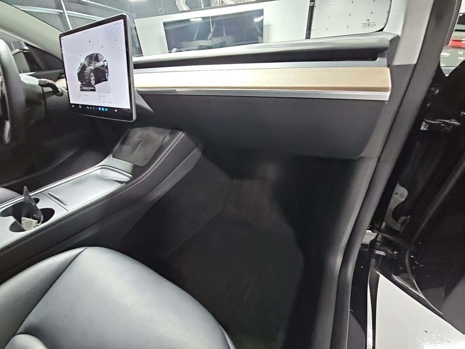 2022 Tesla Model Y Long Range AWD