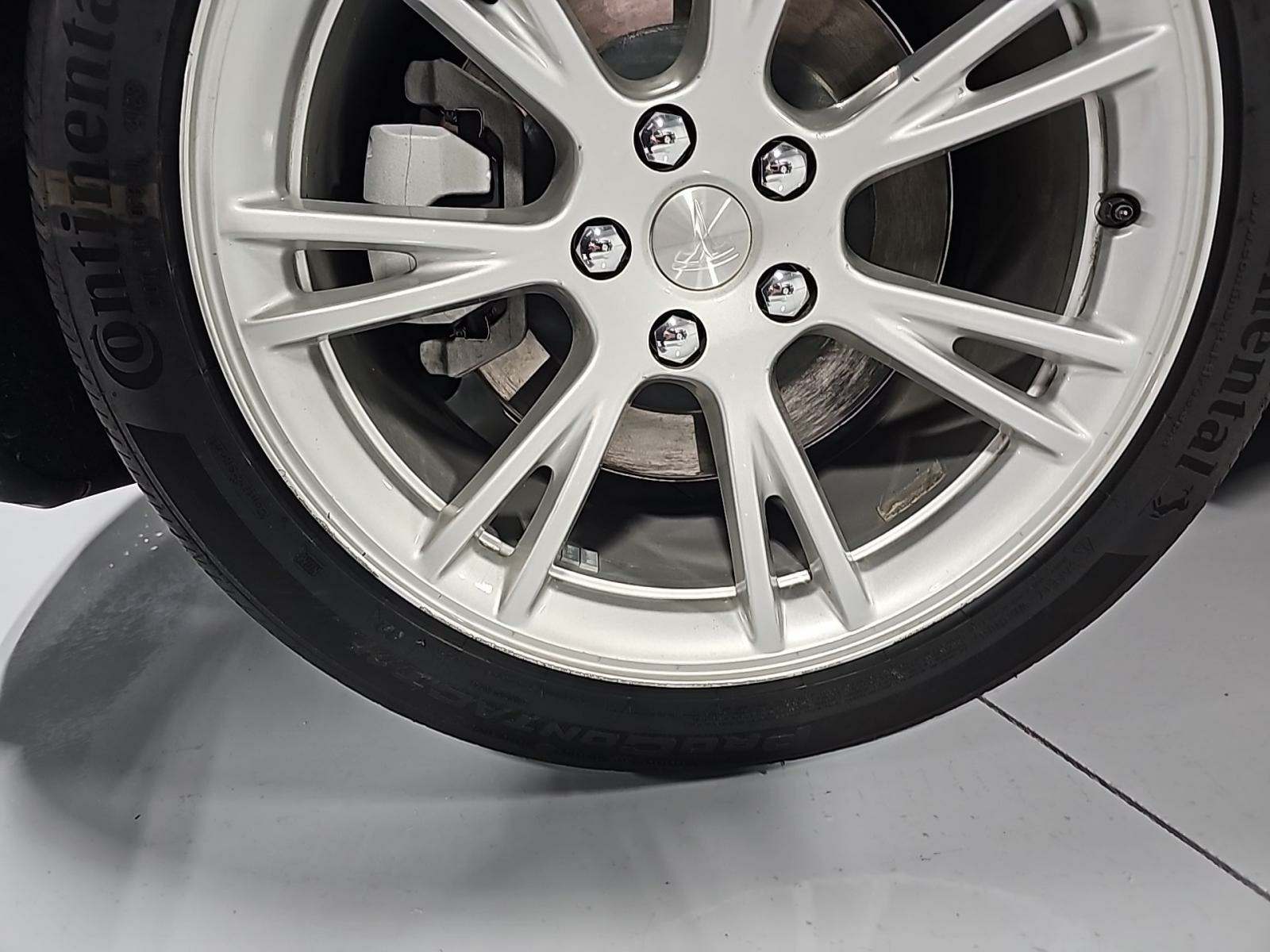 2022 Tesla Model Y Long Range AWD