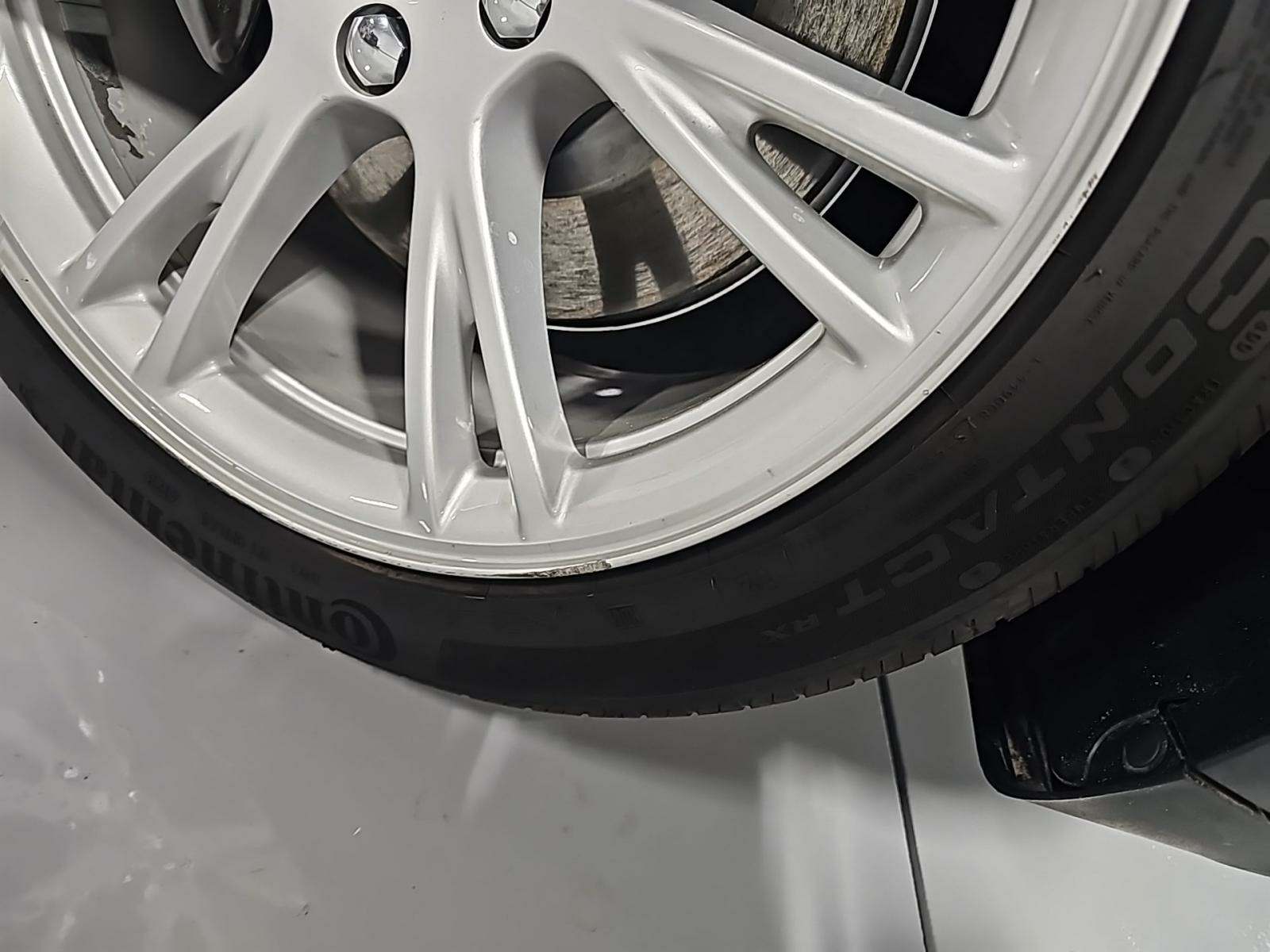 2022 Tesla Model Y Long Range AWD