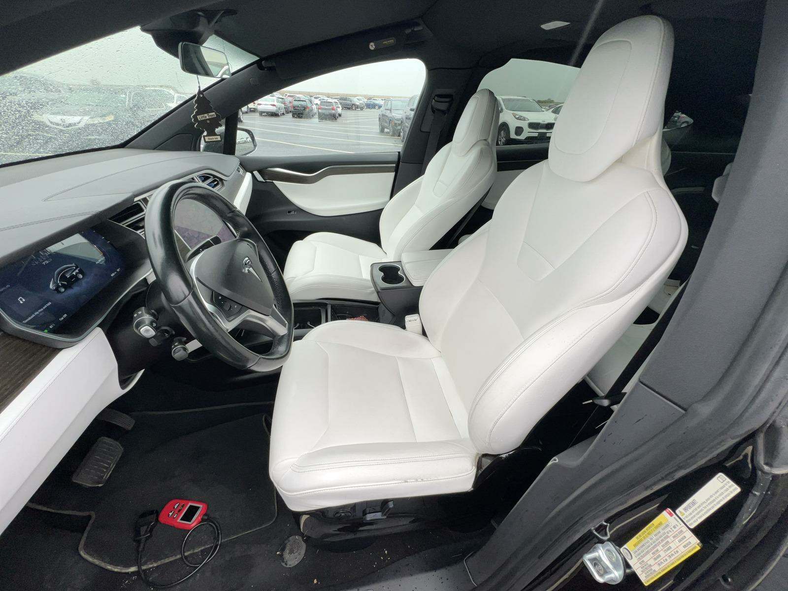 2016 Tesla Model X 75D AWD