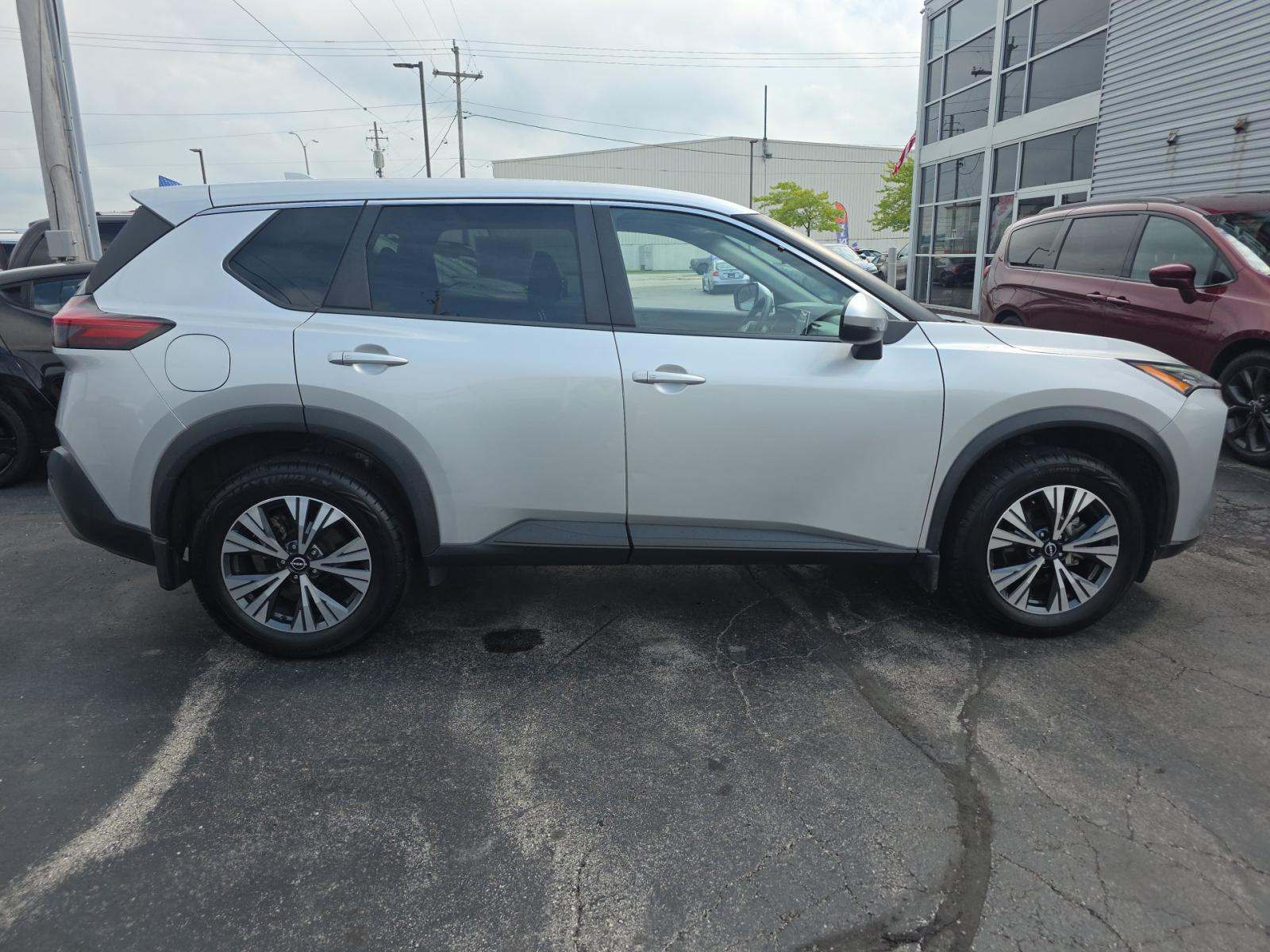 2022 Nissan Rogue SV AWD