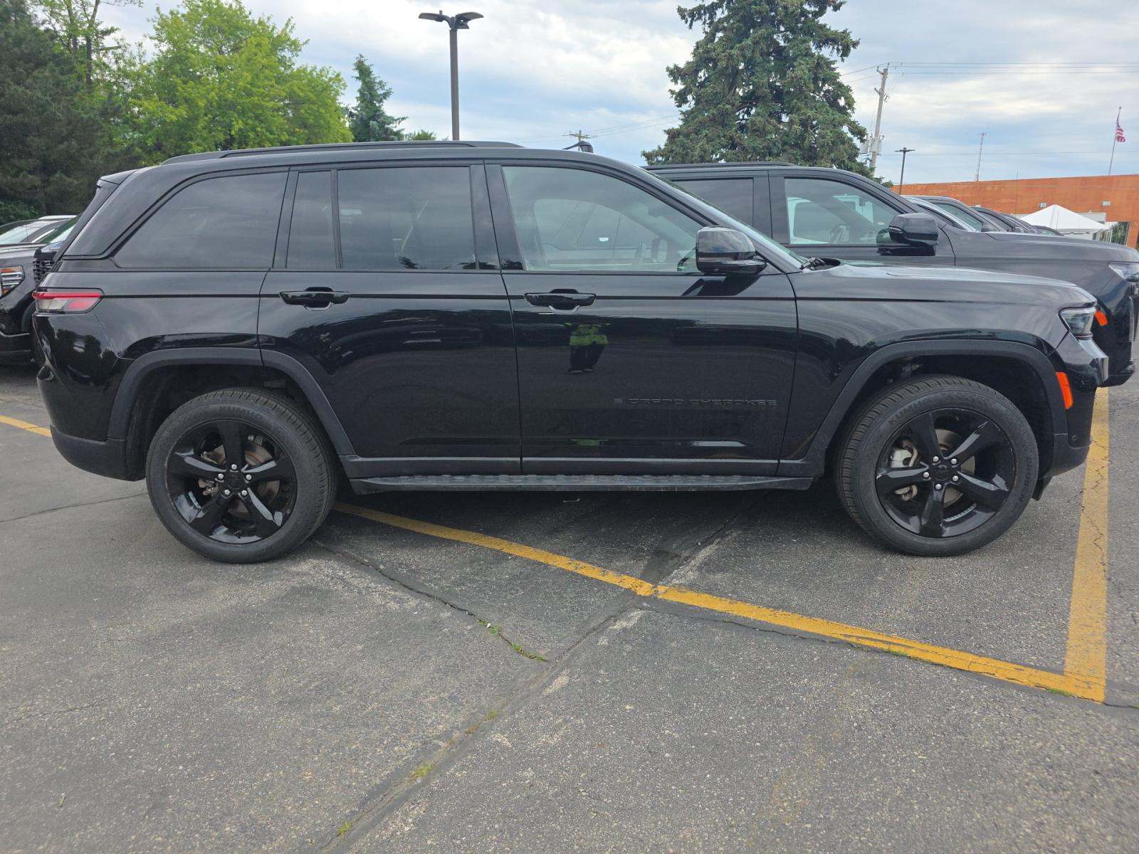 2024 Jeep Grand Cherokee Limited AWD