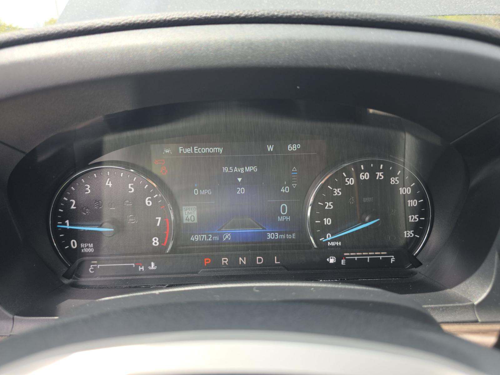FORD EXPLORER - 9