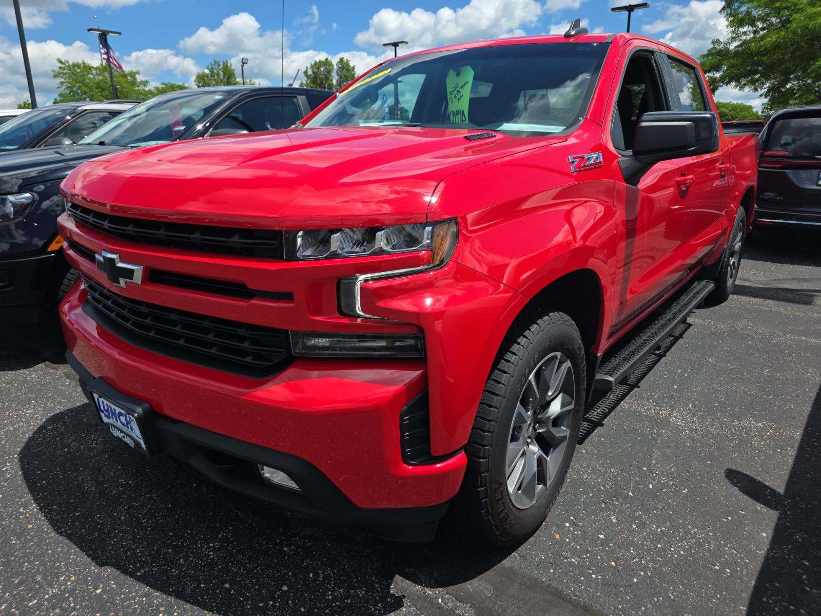 2022 Chevrolet Silverado 1500 RST AWD