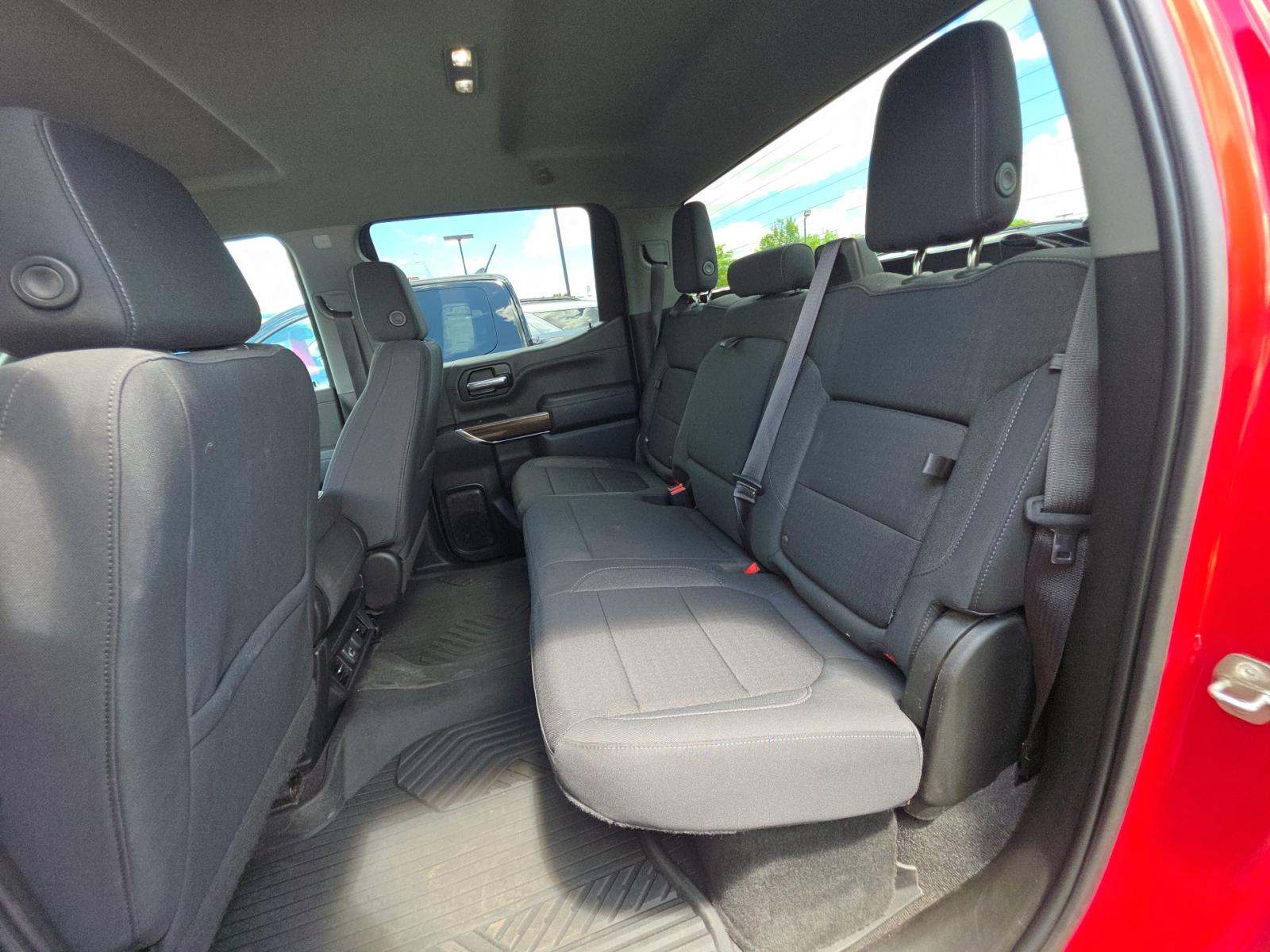 2022 Chevrolet Silverado 1500 RST AWD