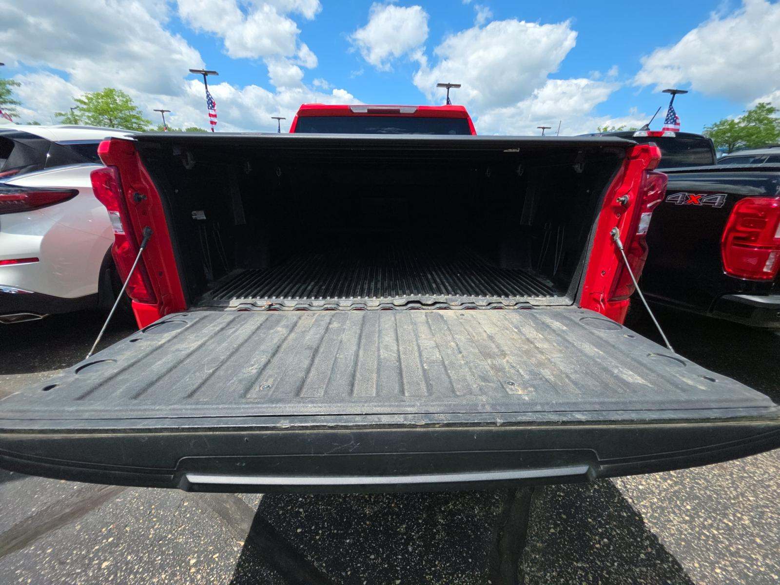 2022 Chevrolet Silverado 1500 RST AWD