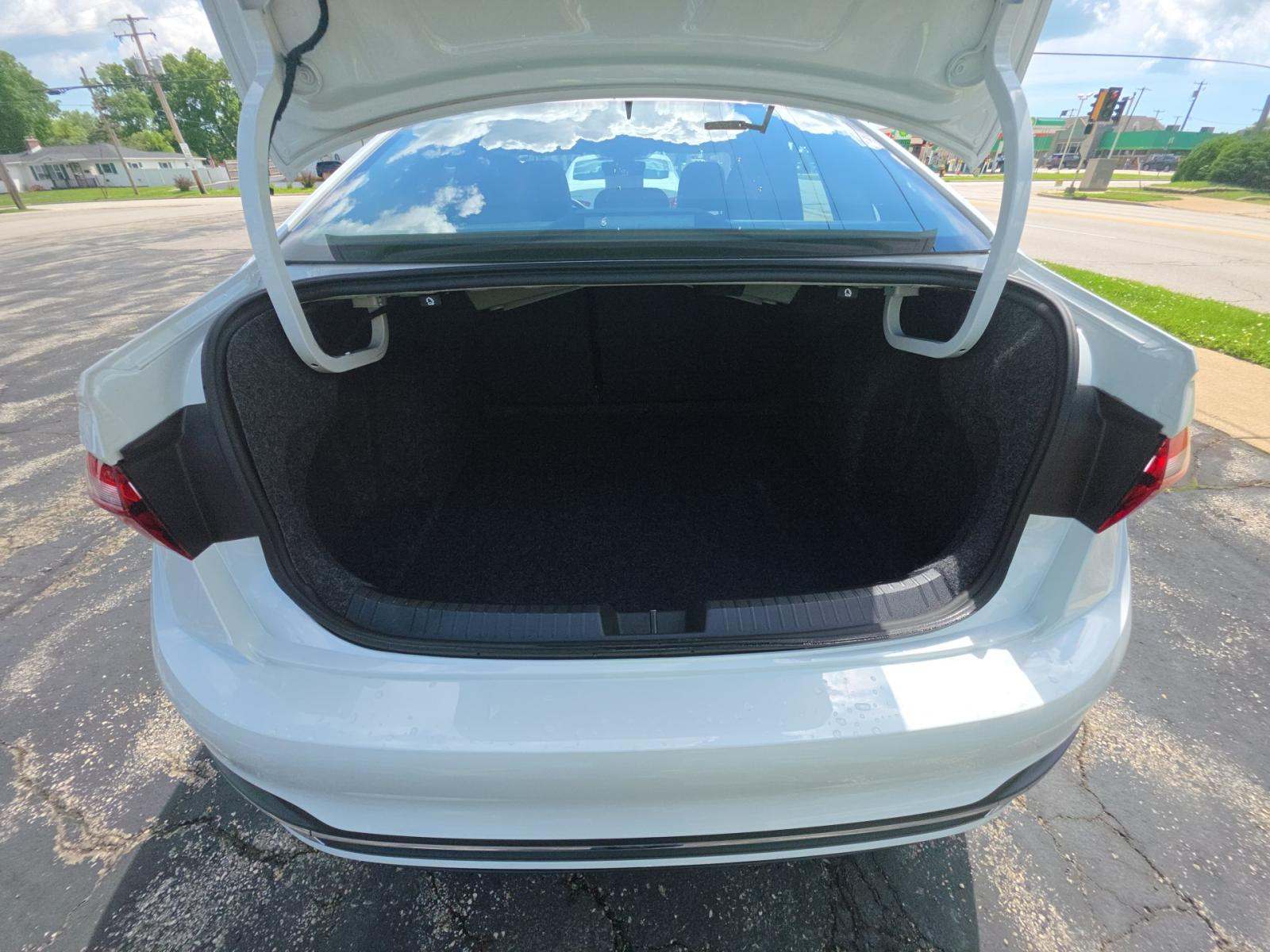 2024 Volkswagen Jetta 1.5T SEL FWD