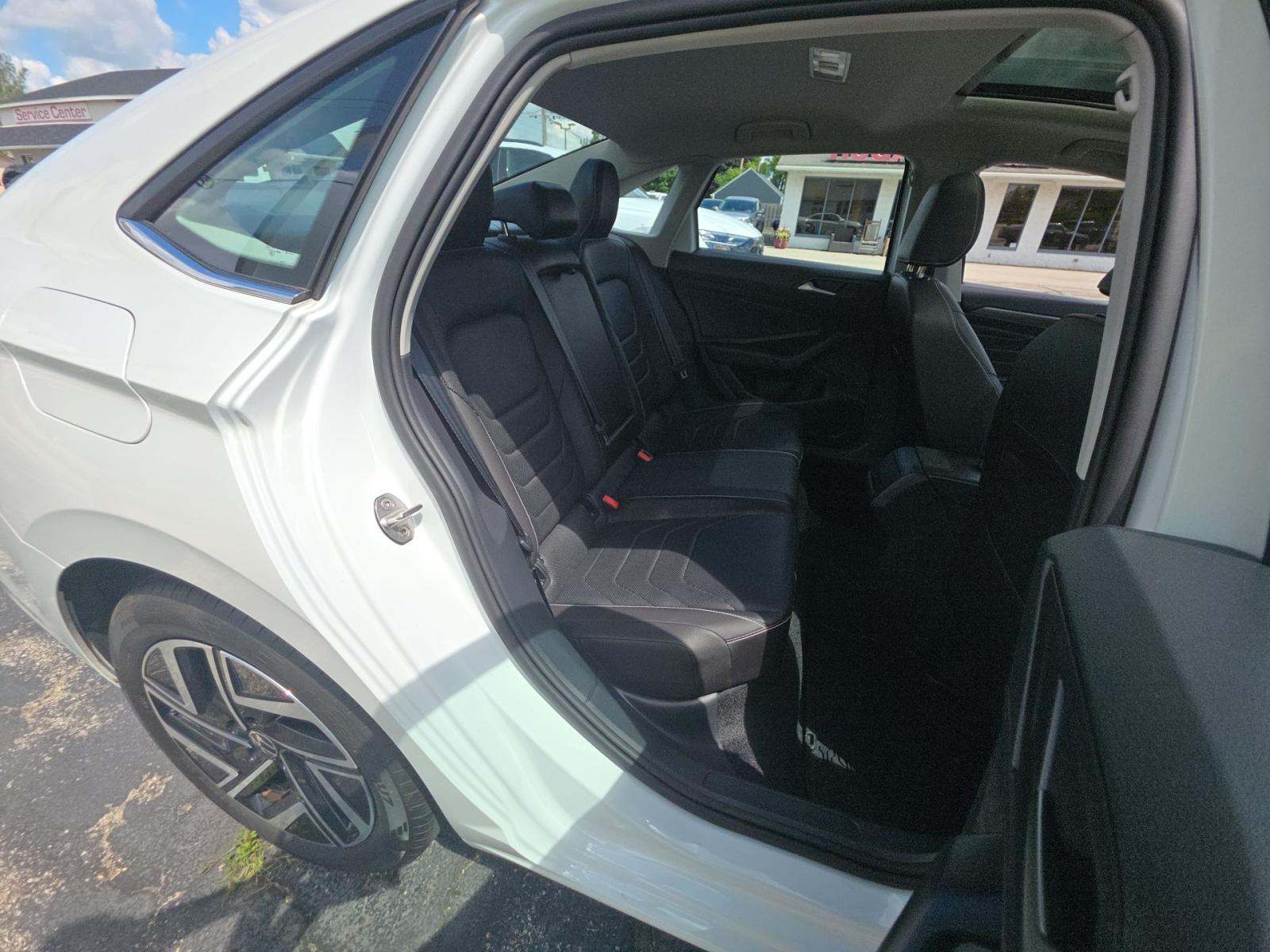 2024 Volkswagen Jetta 1.5T SEL FWD