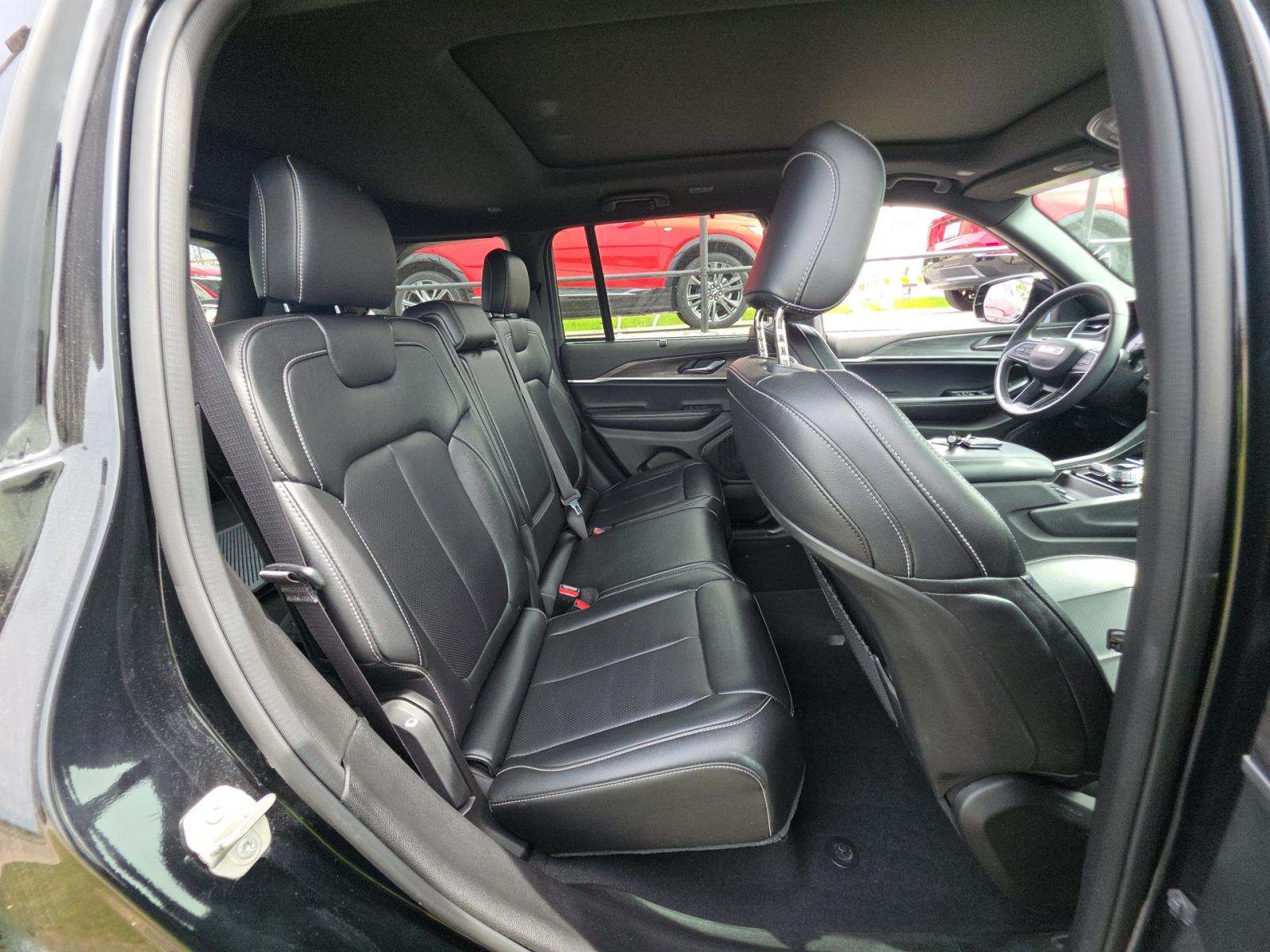 2024 Jeep Grand Cherokee Limited AWD