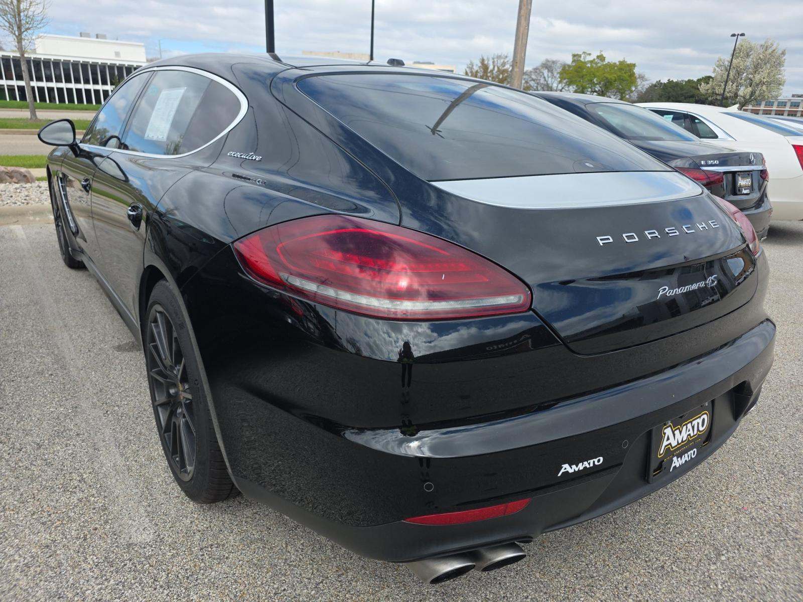 2015 Porsche Panamera 4S Executive AWD