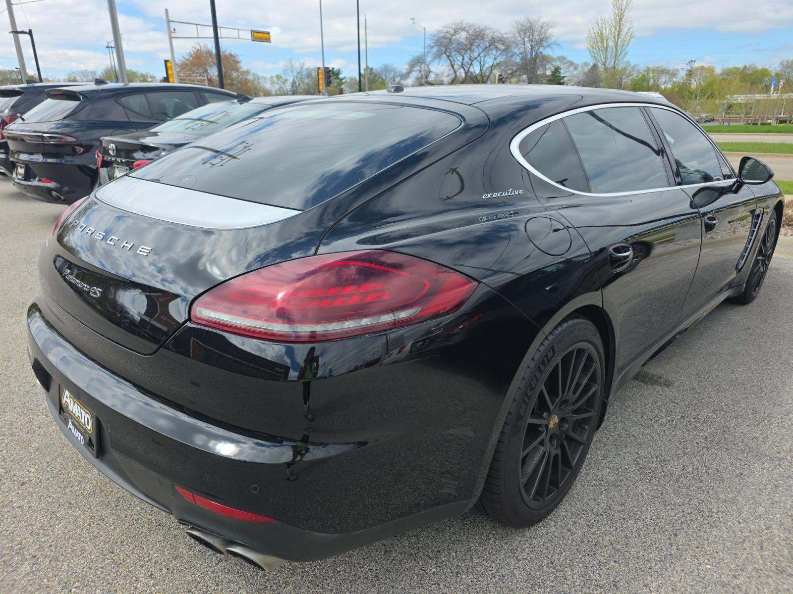 2015 Porsche Panamera 4S Executive AWD