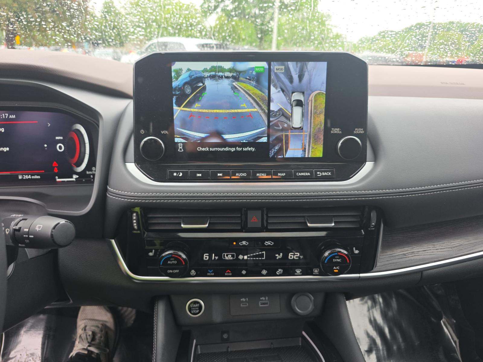 2023 Nissan Rogue Platinum FWD
