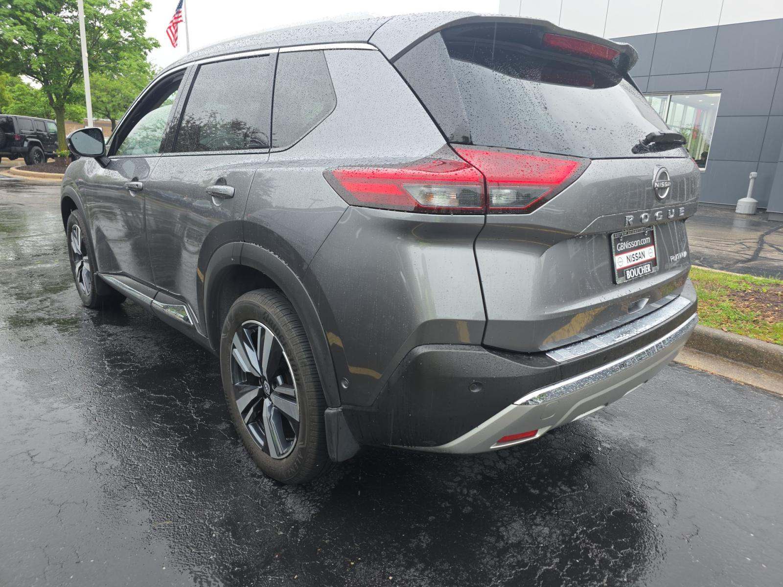 2023 Nissan Rogue Platinum FWD