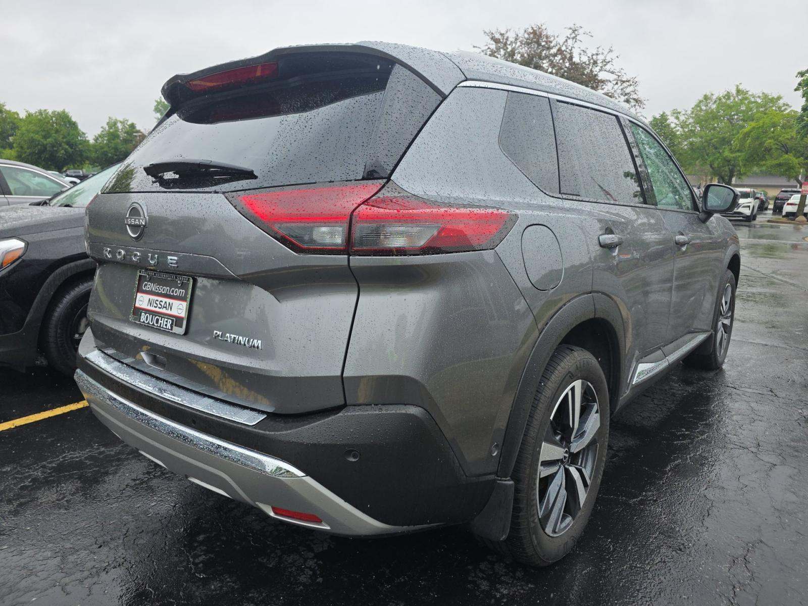2023 Nissan Rogue Platinum FWD