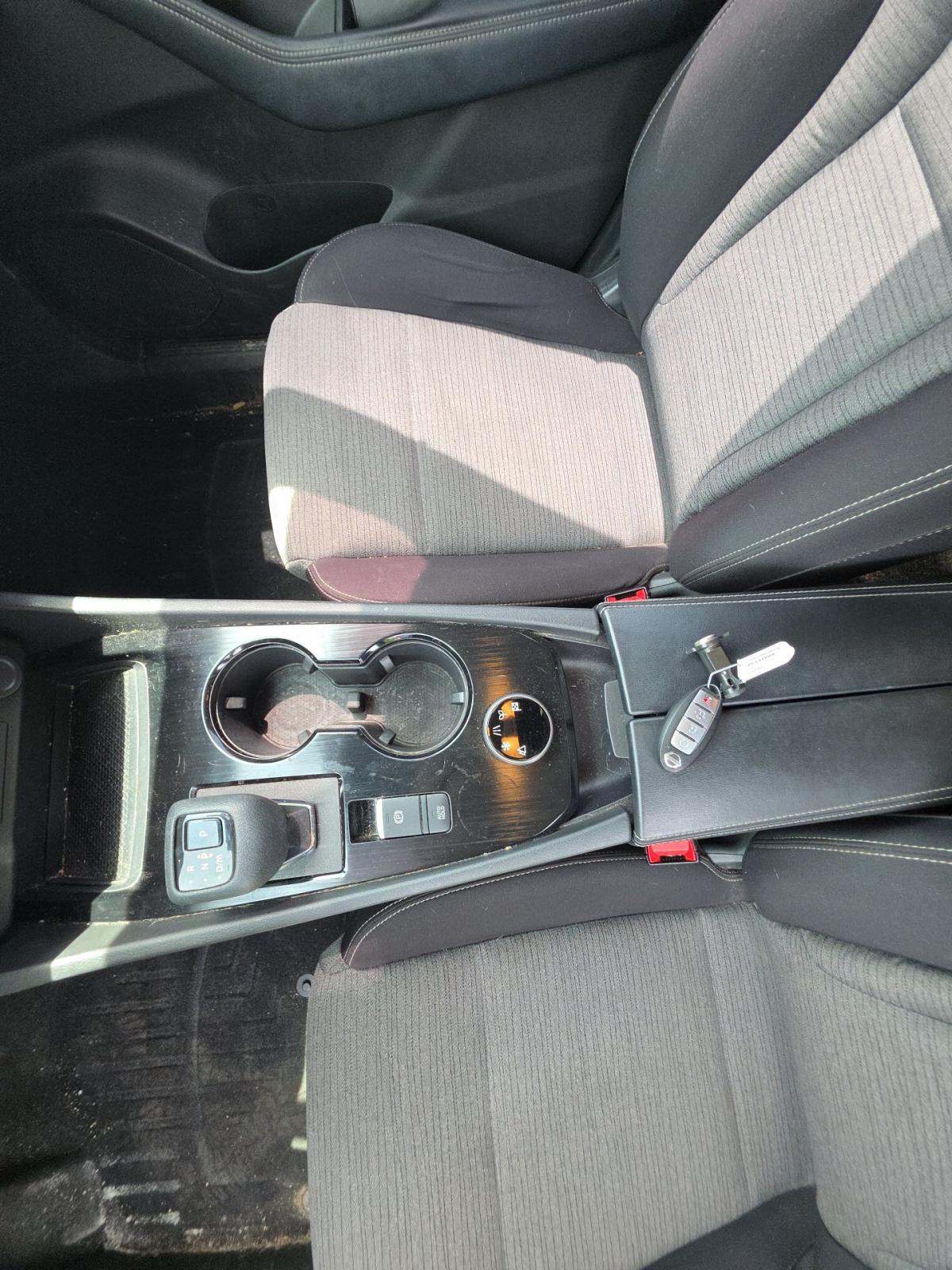 2021 Nissan Rogue SV AWD