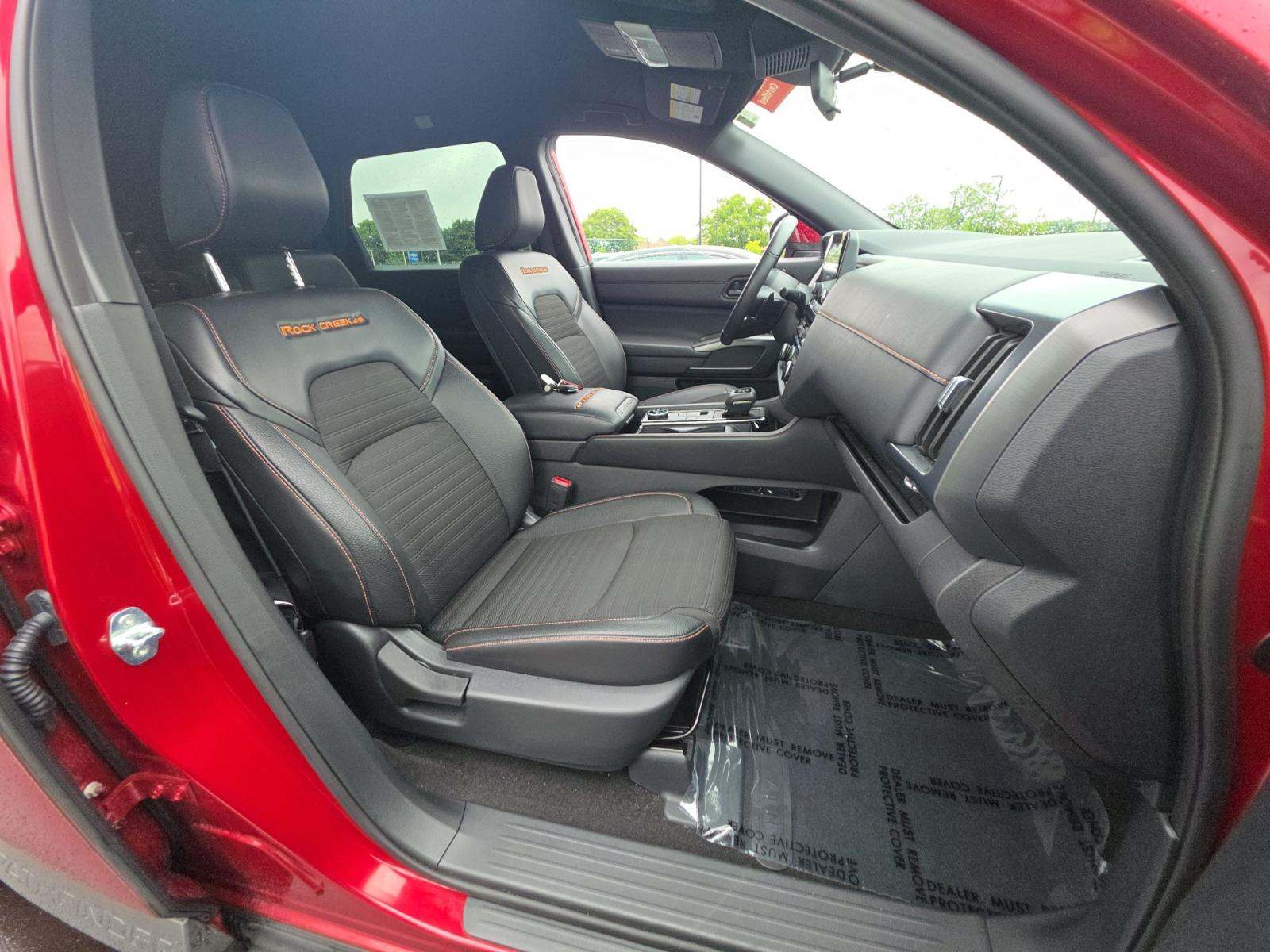 2024 Nissan Pathfinder Rock Creek AWD