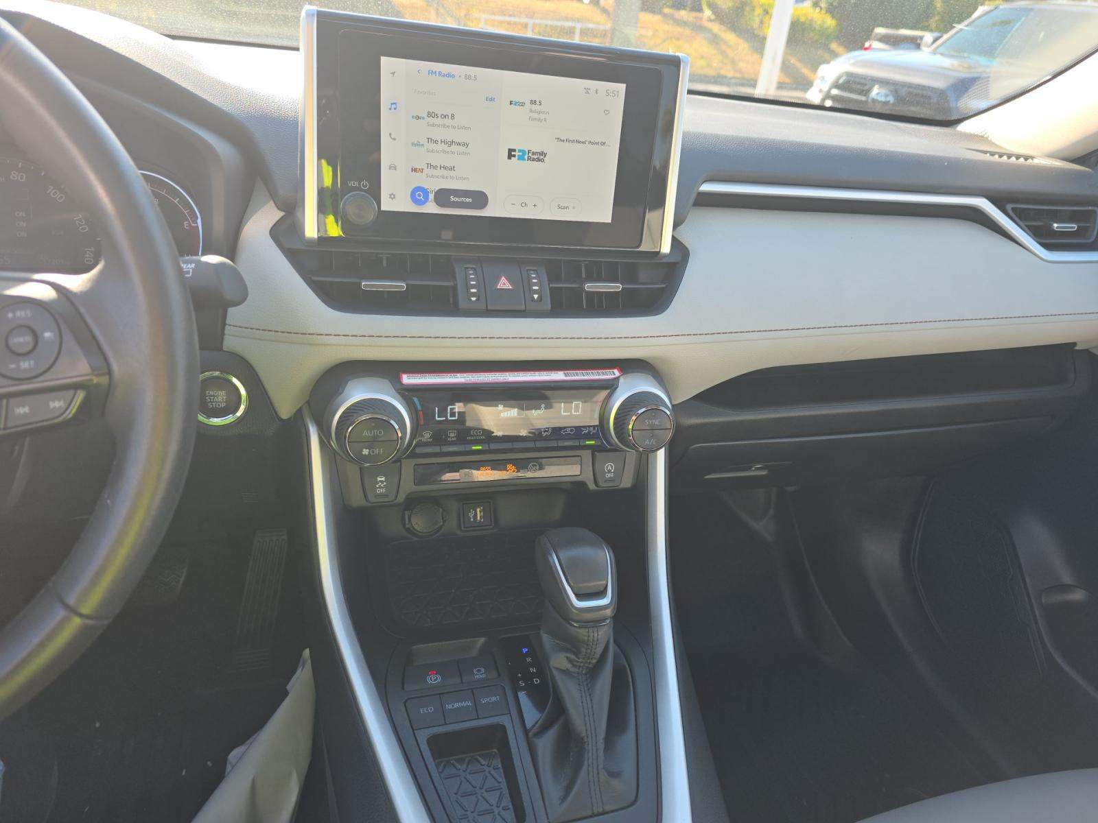 2024 Toyota RAV4 XLE Premium FWD