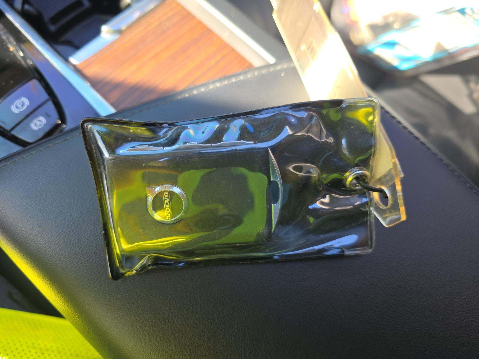 2023 Volvo XC60 B5 Plus FWD