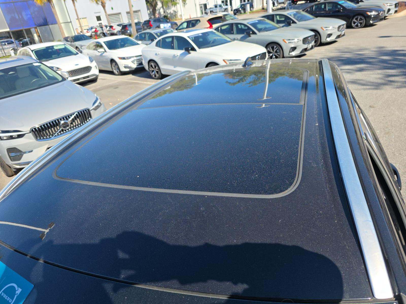 2023 Volvo XC60 B5 Plus FWD