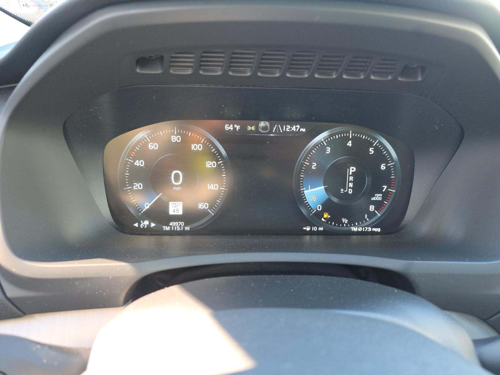 2022 Volvo XC90 T5 Momentum AWD