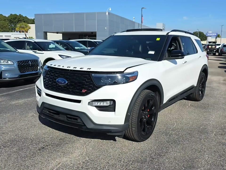 2022 Ford Explorer ST AWD