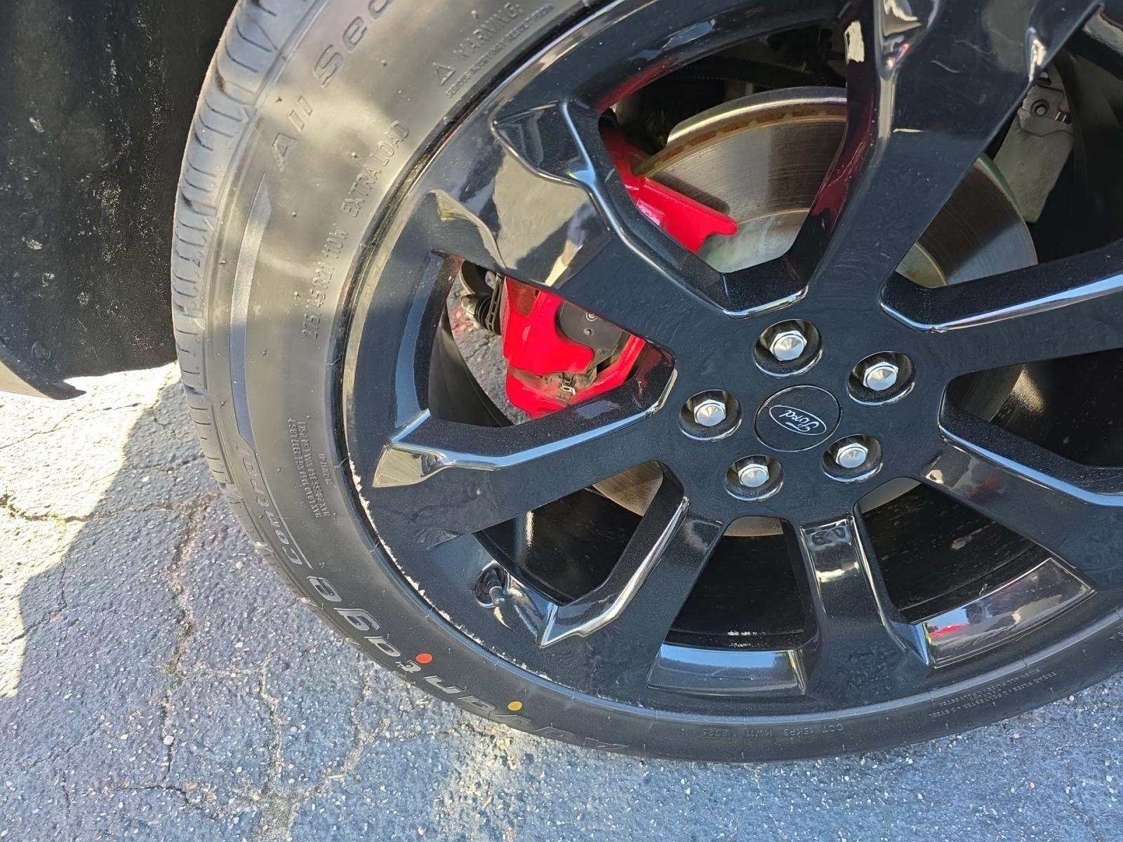 2022 Ford Explorer ST AWD